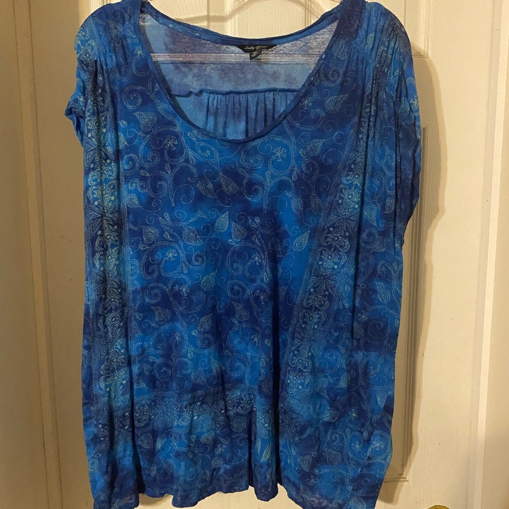 Lucky brand t-shirt